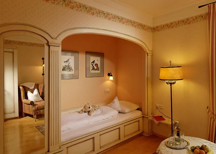 祖巴林兰德酒店